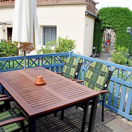 Ferienhaus Zum Hafen In Altefaehr Ngoại thất bức ảnh